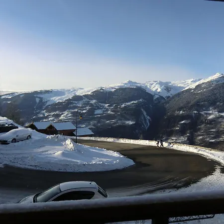 Appartamento Rénové En Pleine Montagne Avec Accès Direct Aux Pistes - Fr-1-181-2829