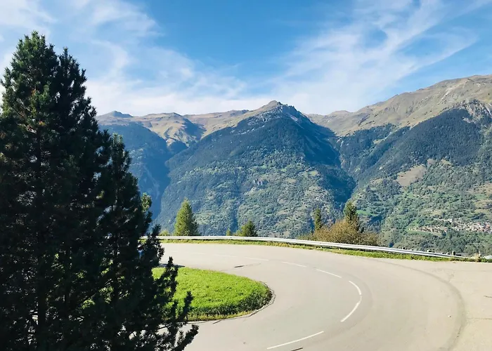 Rénové En Pleine Montagne Avec Accès Direct Aux Pistes - Fr-1-181-2829 *